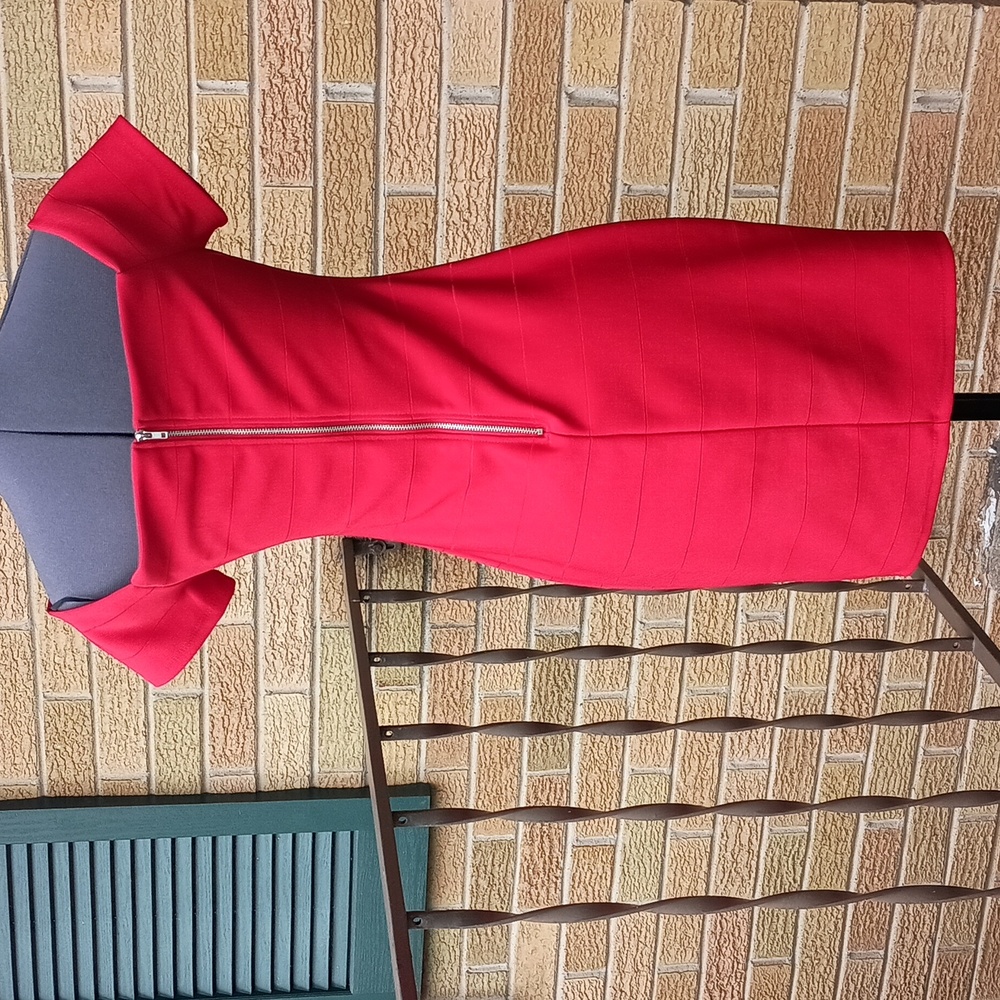 Forever 21 red bodycon off the shoulder dress, sz jr S - Picture 2 of 6